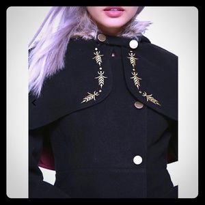 ❤️‍🔥limited edition❤️‍🔥 Disney’s Frozen Elsa Jacket for Cosplay or Coat. NWOT